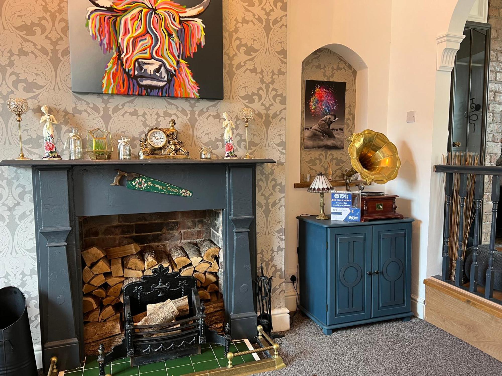 Apartmán Quigley Buildings - Stylish Entire 2 Bed House Sleeps 5 Wigan - Private Garden - Free Parking - Wifi - Secure Garden Exteriér fotografie